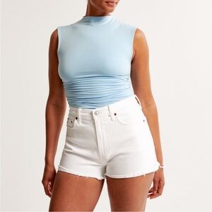 Abercrombie & Fitch Curve Love High Rise Mom Short